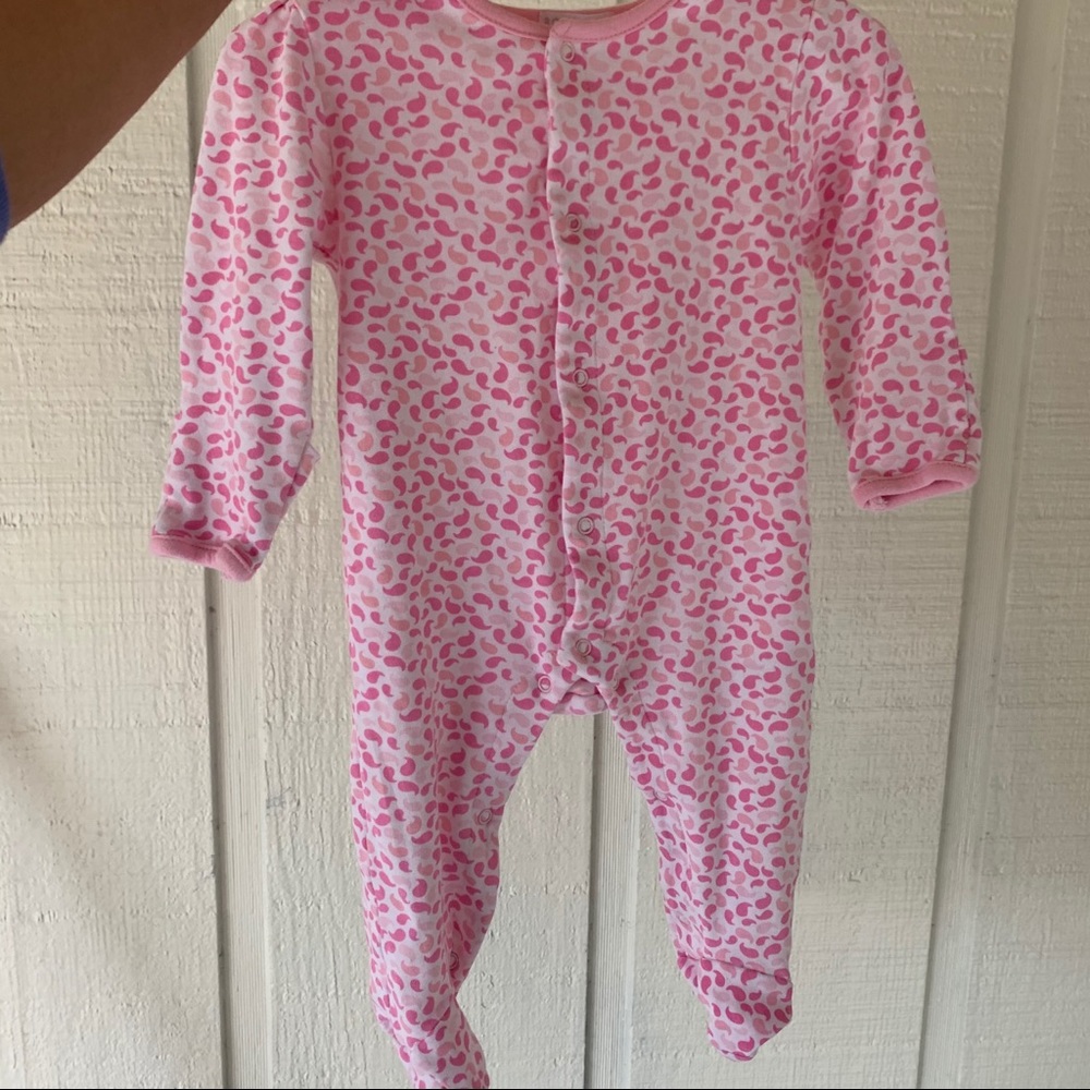 2 onesies 6-9months
